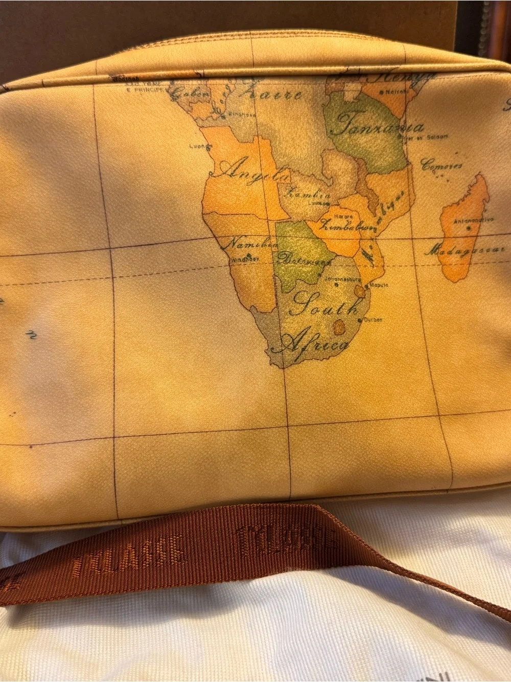Alviero Martini NWOT 1A Classe Geo Classic Purse and Coin Purse Set + Dust Bag